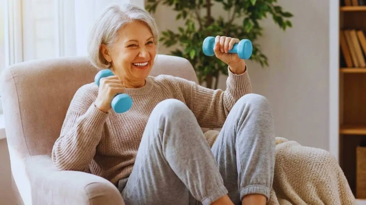 Bedbound-patient-performing-simple-arm-lymphatic-exercises-to-prevent-bedsores.