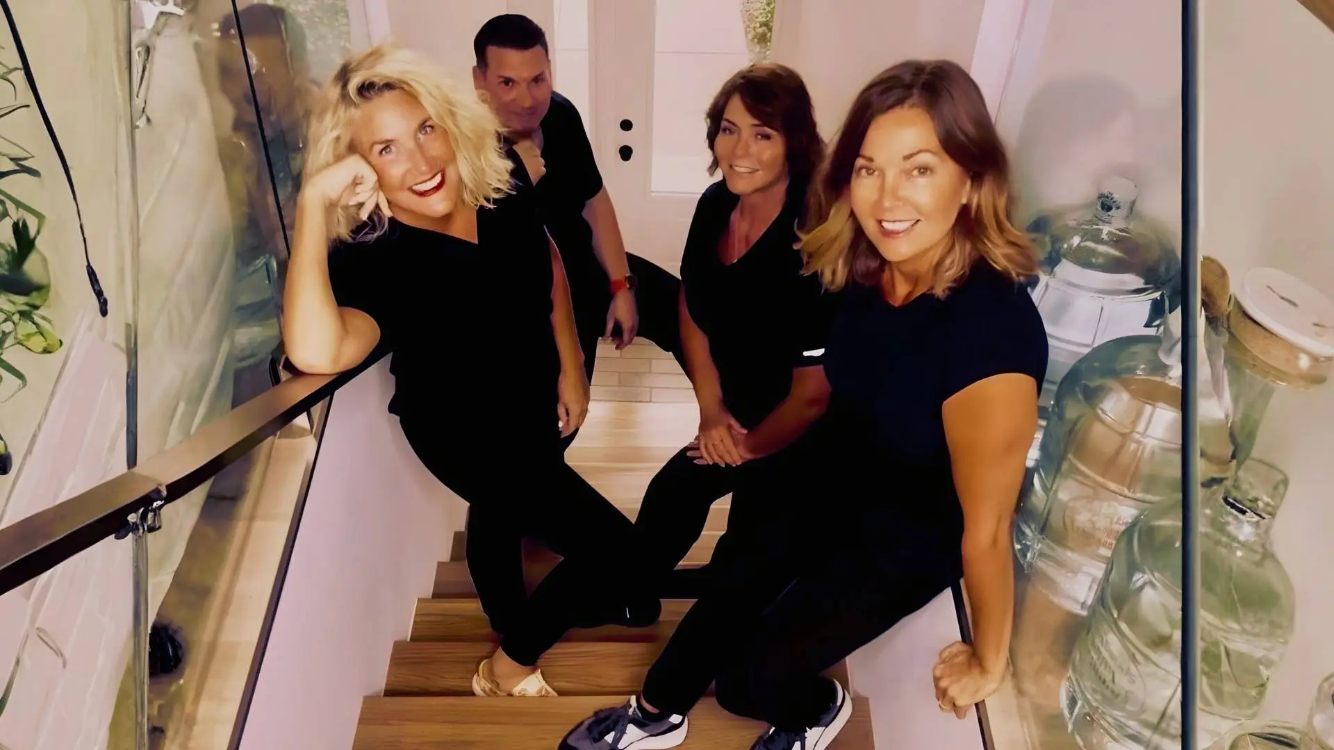 VELA Wound Care team, patient-centered culture and service. VELA Wound Care team, patient-centered culture and service.